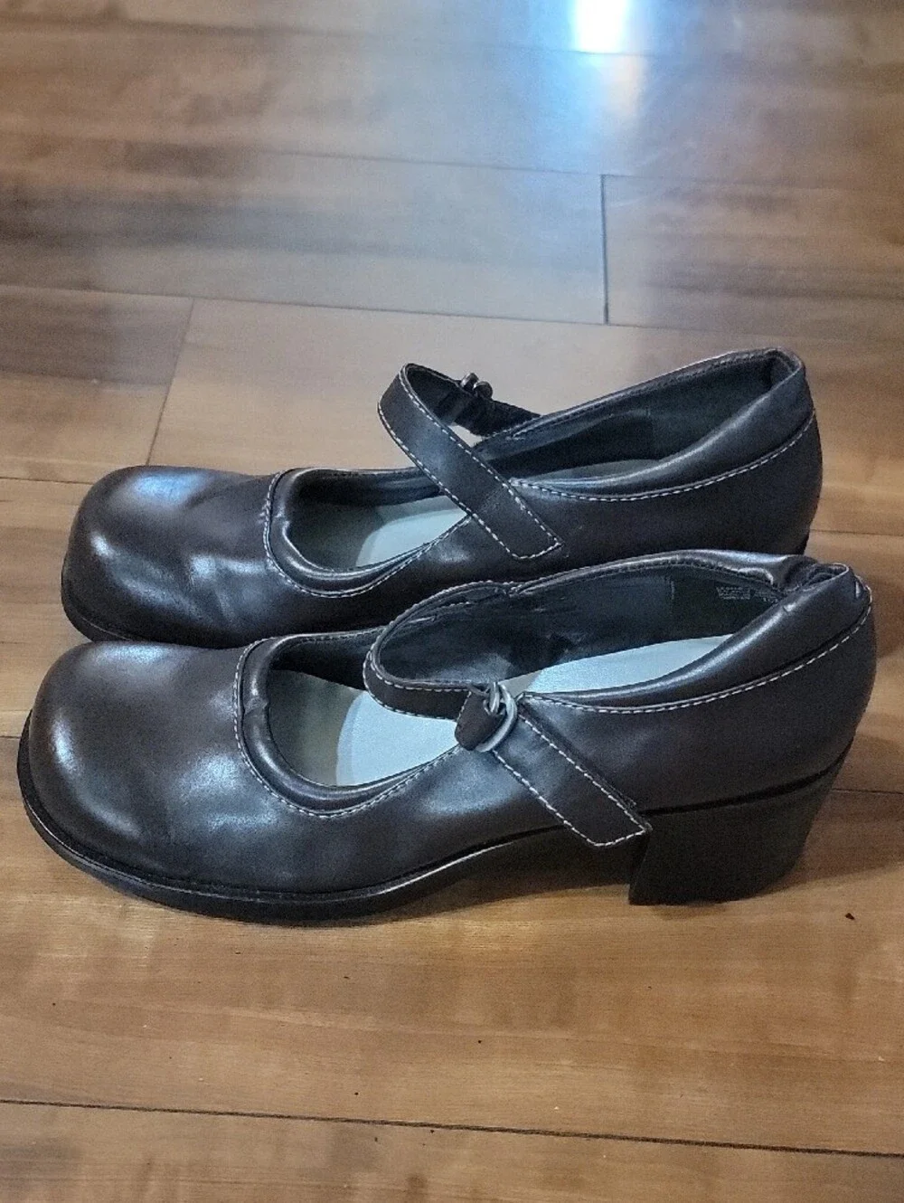 Banana Republic brown leather